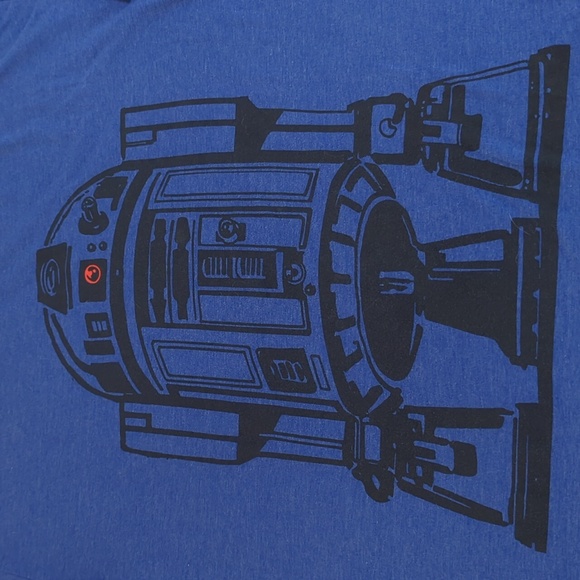R2-D2 Star Wars tshirt XXL EUC - Picture 2 of 3